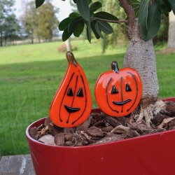 Halloween Grskar  - St med 2 stk sm