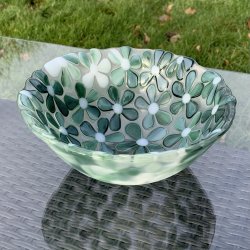 Rund Blomster Sk�l med gr�nne blomster