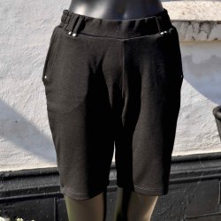 Ofelia Apple shorts - Black