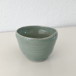 Lille keramik kop / skl / urtepotteskjuler - grn