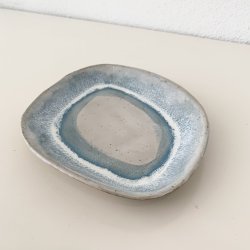 Unik keramikfad - Rhvid/bl toner