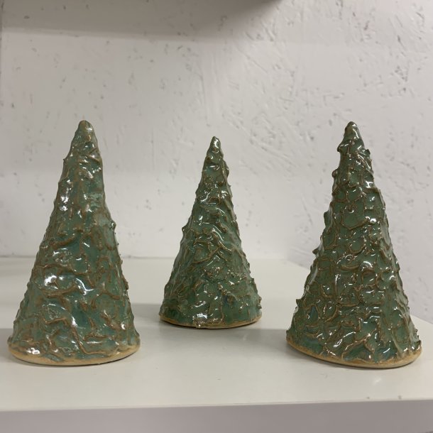 Keramik juletrer - Stvet grn