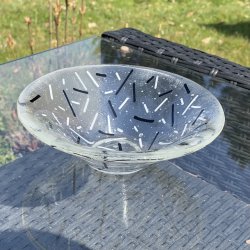 Snack skl - Klar med sorte og hvide stringers