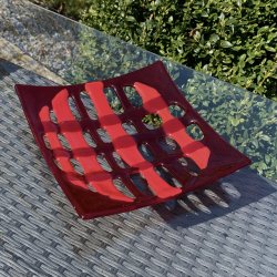 Fad med hulmnster - Rd