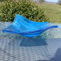 Himmelbl skl med unikt skymnster