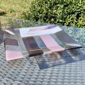 Fad i rosa farver (27,5x21,5 cm)