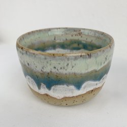 Kop / krus - gr�n/crem med r� bund