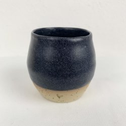 Lille espressokop i rundet form - sort