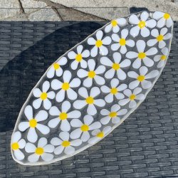 Ovalt blomsterfad - Hvide blomster (36x14cm)