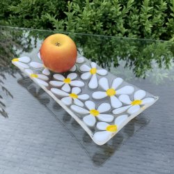Aflangt blomster fad - Marguritter (12x22 cm)