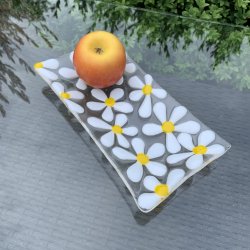 Aflangt blomster fad - Marguritter (12x22 cm)