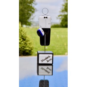 Student Dreng med HHX hue (kongebl)